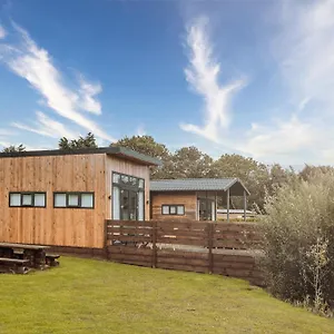 https://little-eden-park-bridlington.yorkshirehotels.net
