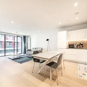  Apartment Modern In